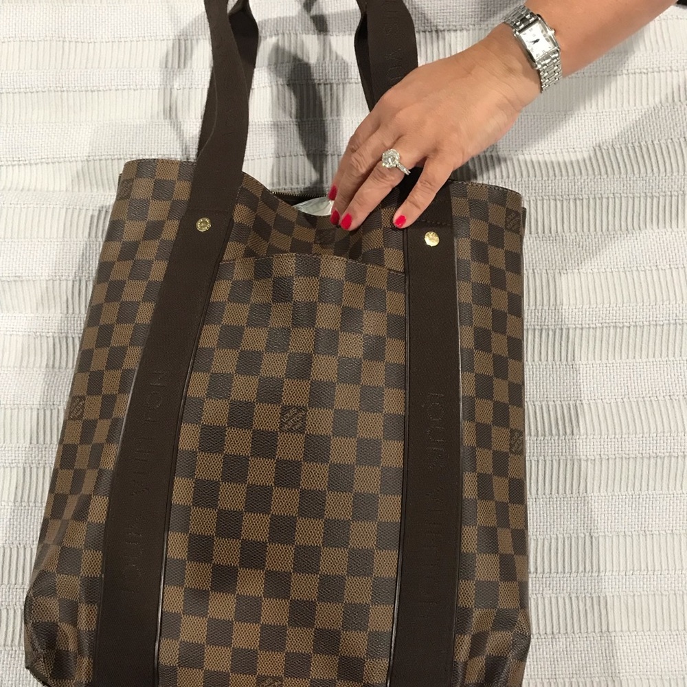LV BAG